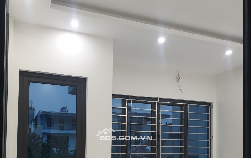 BÁN NHÀ ĐẸP 2.6 TỶ 3 TẦNG 52M2 ( TÂY BẮC ) NGÕ RỘNG ĐƯỜNG 19/5
