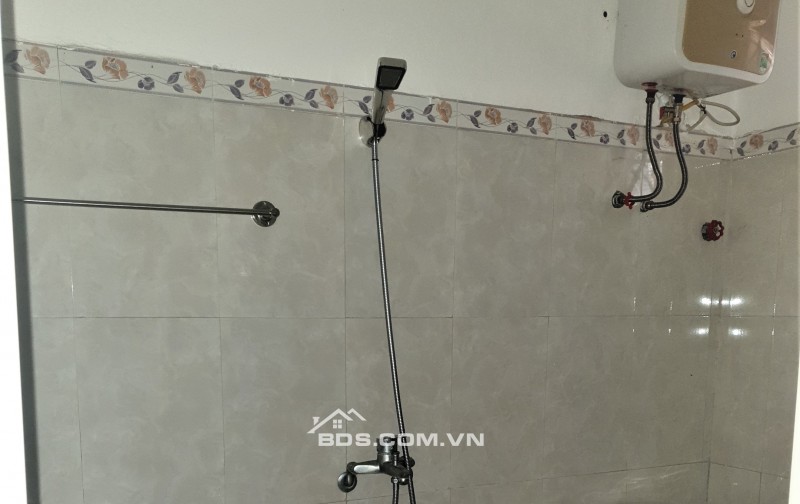 BÁN NHÀ 1.3 TỶ TẦNG GÁC LỬNG 45M2 SẠCH ĐẸP NGÕ NGUYỄN TRÃI