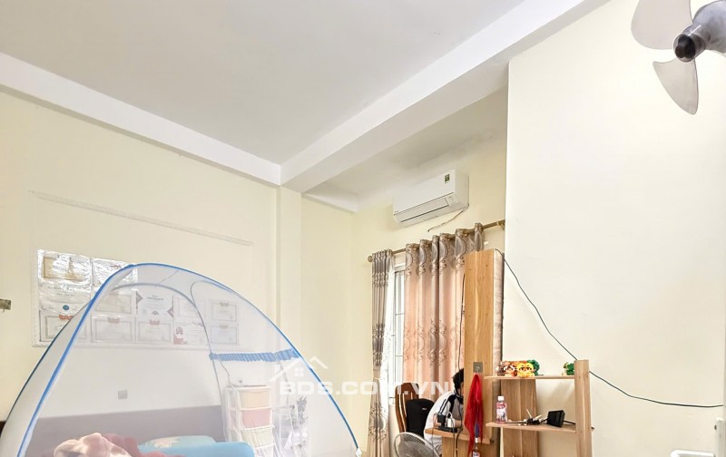 BÁN NHÀ ĐẸP 1.98 TỶ 3 TẦNG 42M2 NGÕ CỰC NGẮN ĐƯỜNG PHÙ NGHĨA