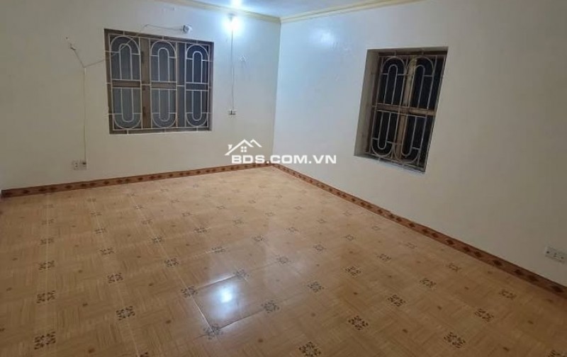 BÁN NHÀ DÂN XÂY 2.05 TỶ 3.5 TẦNG 56M2 GIÁP KHU ĐÔ THỊ MỸ TRUNG