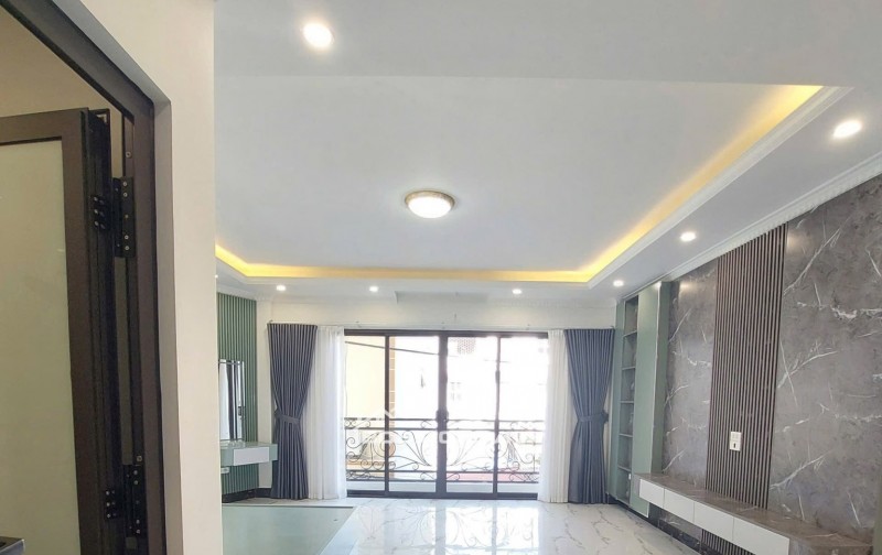 BÁN NHÀ PHÚC LỢI LONG BIÊN VỀ Ở NGAY KHU VỰC ĐÔNG DÂN CƯ 9  TỶ 48m MT 5M PHÁT TRIỂN TỐT