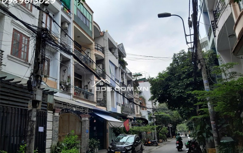 Bán nhà hẻm 860 (hẻm Dầu) Xô Viết Nghệ Tĩnh, P. 25, Bình Thạnh, đang cho thuê 30tr/tháng