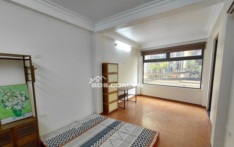 Phân Lô Vườn Đào LLQ 50M2 MT 4.5M 4 Tầng 26 Tỷ Ô TÔ Tránh Đỗ Kinh Doanh