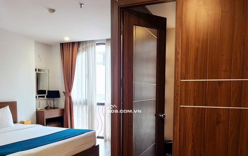 Bán Khách Sạn Boutique Phố Kim mã  35 Phòng 205m2 Mặt Tiền 8M 62 Tỷ