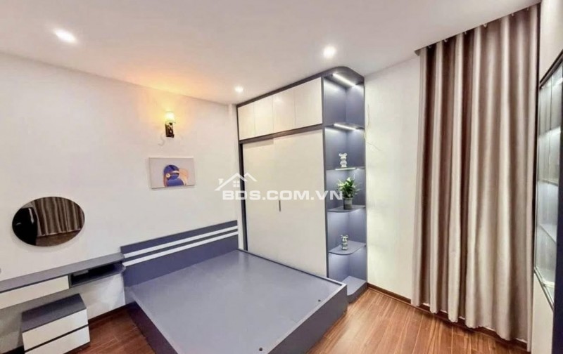 BÁN NHÀ SIÊU PHẨM LÊ TRỌNG TẤN - NGÕ THÔNG - Ô TÔ 7 CHỖ VÀO NHÀ - 48m² - 10 tỷ