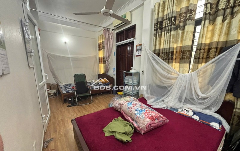 Phố Thợ Nhuộm 435M2 Mặt Tiền 17M 375 Tỷ vị trí cực đẹp Pháp Lý chuẩn 1 Chủ Sở Hữu