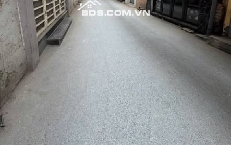 NHÀ ĐẸP NỞ HẬU - CHỦ XÂY CHẮC CHẮN - NGÕ THÔNG TỨ PHÍA