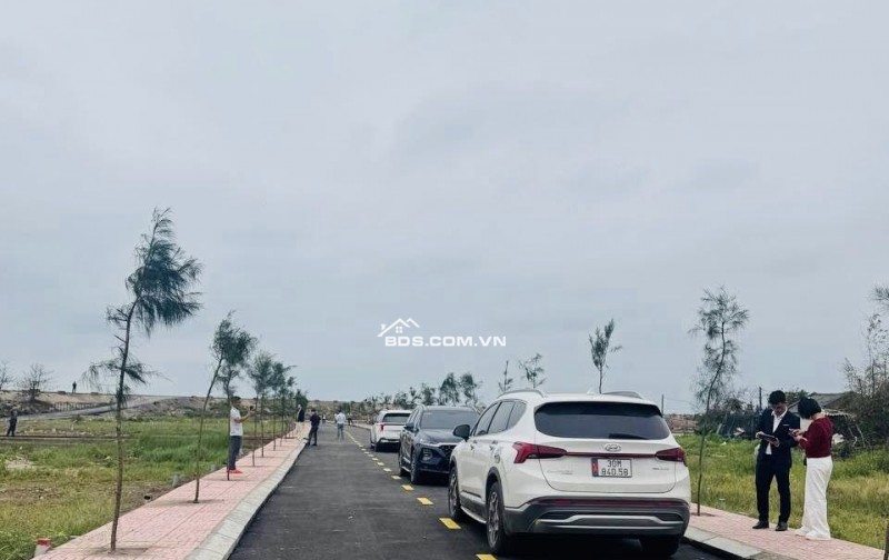 ĐẤT NỀN MẶT BIỂN NINH CƠ_ĐÓN SÓNG LOẠT DỰ ÁN KHU NGHỈ DƯỠNG BIỂN