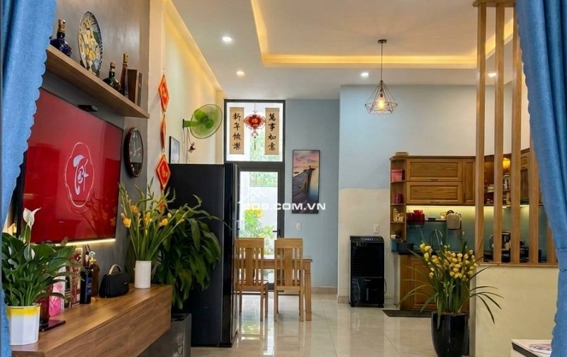  NHÀ ĐẸP NHƯ MỚI – MẶT TIỀN ĐƯỜNG 5M5 – NGAY CÔNG VIÊN HOÀ XUÂN – GIÁ CHỈ NHỈNH 6 TỶ