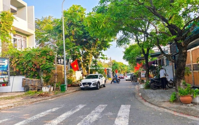  NHÀ ĐẸP NHƯ MỚI – MẶT TIỀN ĐƯỜNG 5M5 – NGAY CÔNG VIÊN HOÀ XUÂN – GIÁ CHỈ NHỈNH 6 TỶ