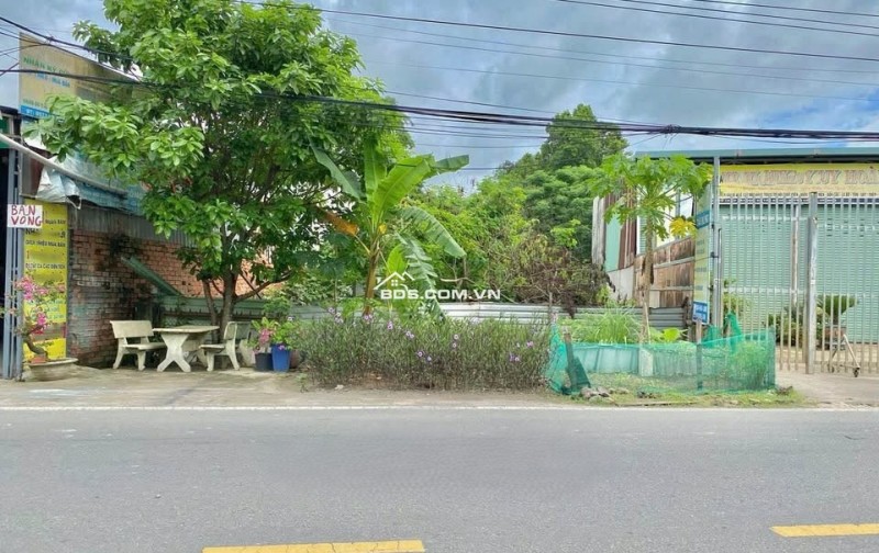 Mặt tiền Nguyễn Văn Khạ, 400m2, thổ cư 220m2, SHR, đường nhựa