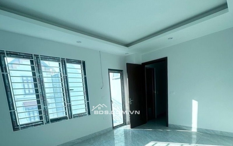 Nhà đẹp Xuân Phương 30M x 5 tầng, 6,2 tỷ, gần ô tô