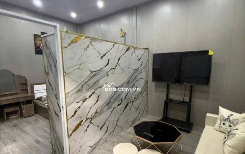 Bán Nhà Gần Phố Bạch Mai, Hai Bà Trưng 53m, 3 tầng, giá 9.5 tỷ