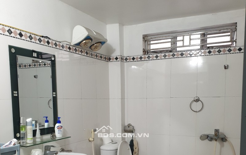 BÁN NHÀ ĐẸP 2.2 TỶ 3 TẦNG 69M2 ( TÂY NAM ) NGÕ KHU ĐẦM BÉT