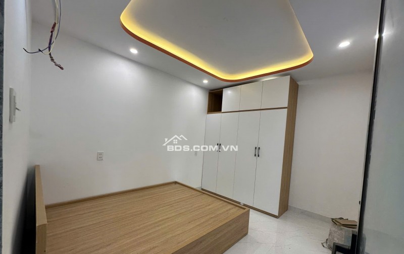 CHỈ 4,1 TỶ - SỞ HỮU NHÀ PHỐ 2 MẶT THOÁNG CMT8, CẨM LỆ!