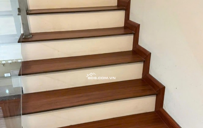 Cho thuê nhà nguyên căn Lai Xá - Hoài Đức DT 75m2, 3 tầng, full nội thất, giá 11tr/tháng