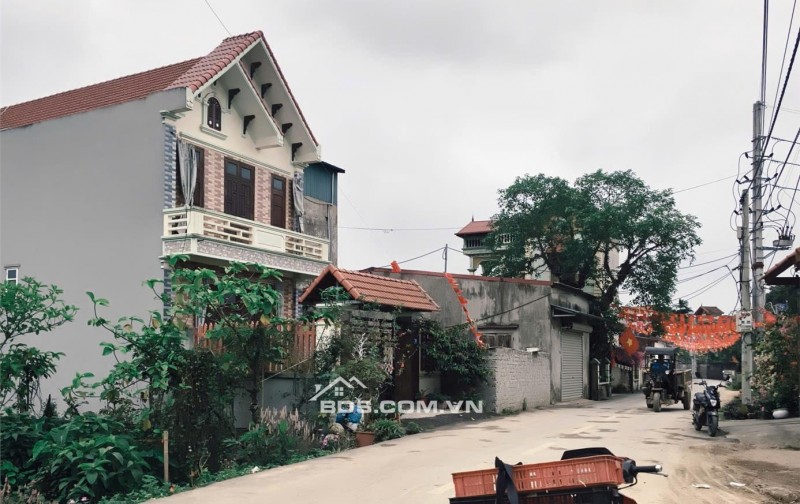 Cần bán lô đất siêu đẹp mặt tiền đường nhựa Xã Chuyên Mỹ, Hà Nội, DT 150m2, giá chỉ 30tr/m2