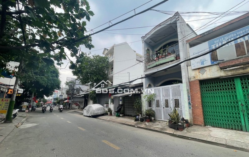 NHÀ GÒ VẤP - GẦN NGÃ TƯ PHẠM VĂN CHIÊU - KINH DOANH SẦM UẤT