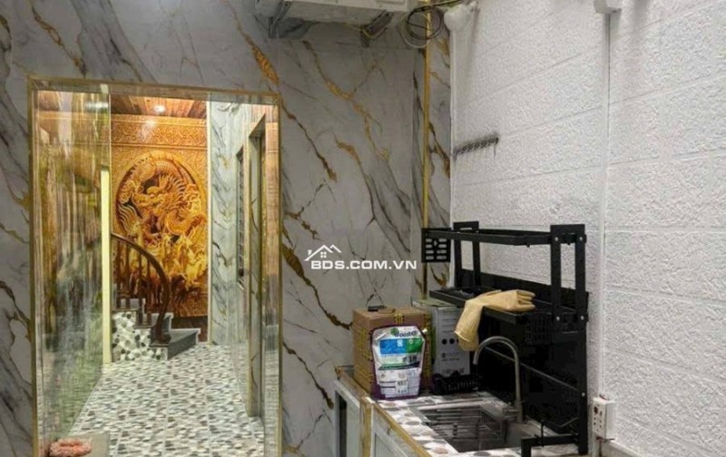 Bán Nhà Gần Phố Bạch Mai, Hai Bà Trưng 53m, 3 tầng, giá 9.5 tỷ