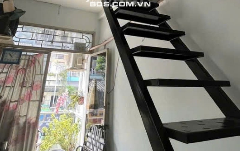 Bán nhà MT Bà Hạt trung tâm Q10, 1 trệt 3 lầu tiện KD mọi ngành