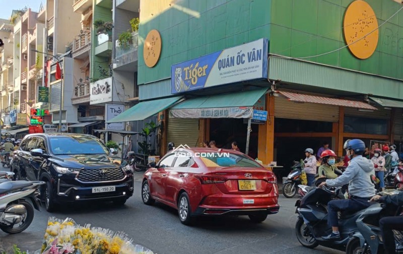 Cho thuê mặt bằng ngay chợ Phạm Văn Hai DT 36m2 tiện KD đa ngành