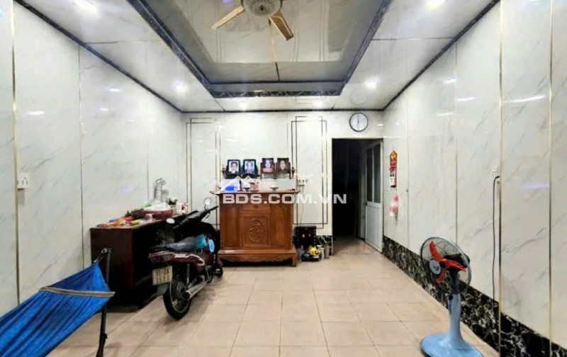 Bán nhà MTKD ngang 5.2m 104m2 gần chợ Phan Văn Trị Bình Thạnh tiện xây VP, CTY 18 tỷ.