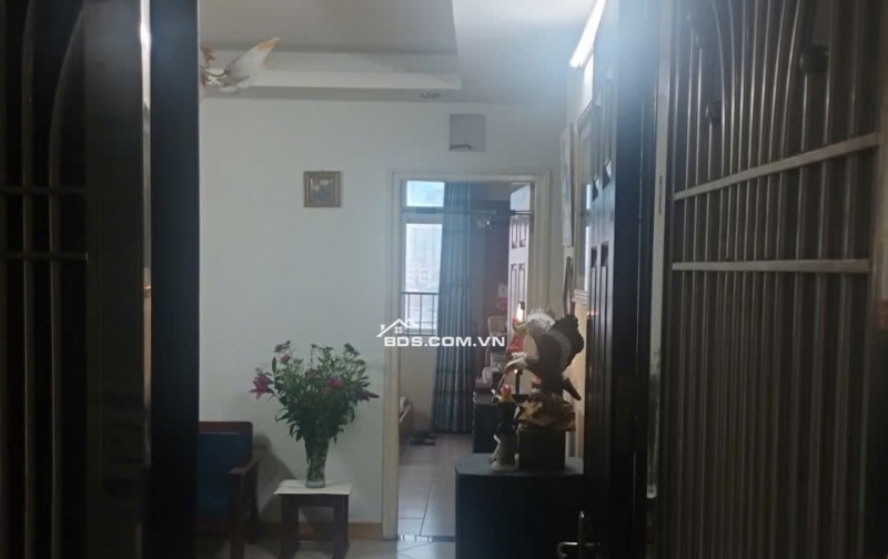 Bán căn hộ chung cư ICC 1277 (7F) đường Giải Phóng, Hoàng Mai, HN. DT 70m2, giá 5,6 tỷ