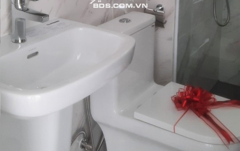 Chính chủ cần bán căn 2PN 2WC ở Phú Đông Skygarden 3,82 tỷ ,full nội thất điện,có hổ trợ vay.LH: 0907.600687 xem nhà.