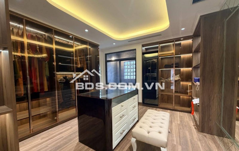 Bán Nhà Phố VIP Lê Thanh Nghị, Hai Bà Trưng 68m, 7 tầng, mt 4.3m, giá 45 tỷ.