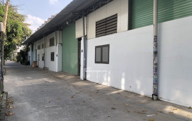 Nhà kho cho thuê 800m2 gần cao đẳng Điện lực, Thạnh Xuân Quận 12