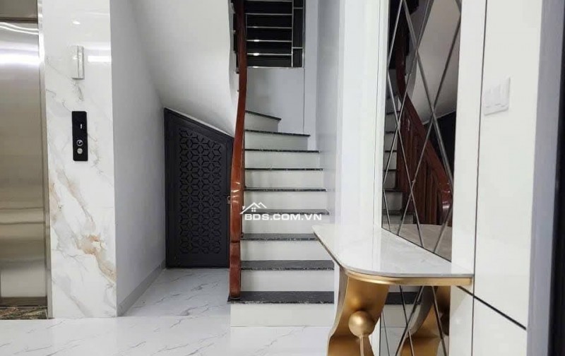  BÁN NHÀ ĐẸP NGÕ 311 THANH NHÀN – NHÀ MỚI 6 TẦNG CÓ THANG MÁY