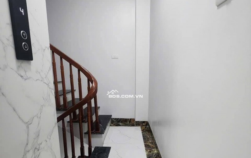  BÁN NHÀ ĐẸP NGÕ 311 THANH NHÀN – NHÀ MỚI 6 TẦNG CÓ THANG MÁY