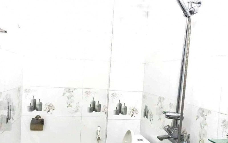 Chỉ cần 1540tr đã có ngay căn 3 tầng dân đang ở ngay trần lãm ngõ cực thoáng