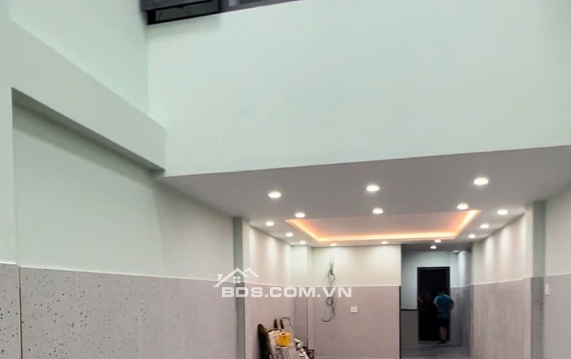 Bán Tòa nhà VP MT đường cạnh Lũy Bán Bích, P. Phú Thạnh, Q.Tân Phú. Dt: 88m2, 6 tầng,  thang máy,  mới100%.