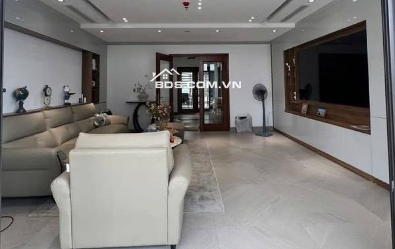 BÁN TOÀ CHDV ĐƯỜNG CẦU GIẤY