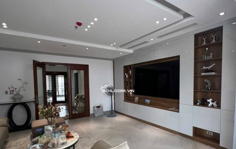 BÁN TOÀ CHDV ĐƯỜNG CẦU GIẤY