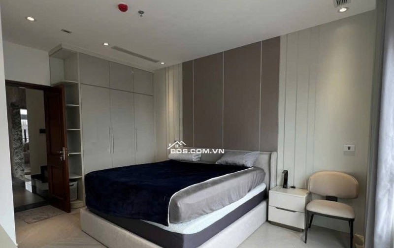 BÁN TOÀ CHDV ĐƯỜNG CẦU GIẤY