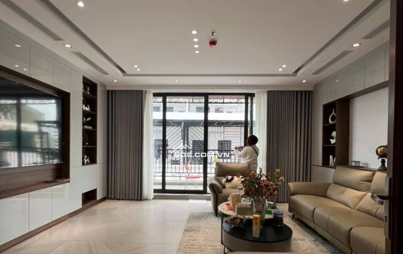 BÁN TOÀ CHDV ĐƯỜNG CẦU GIẤY