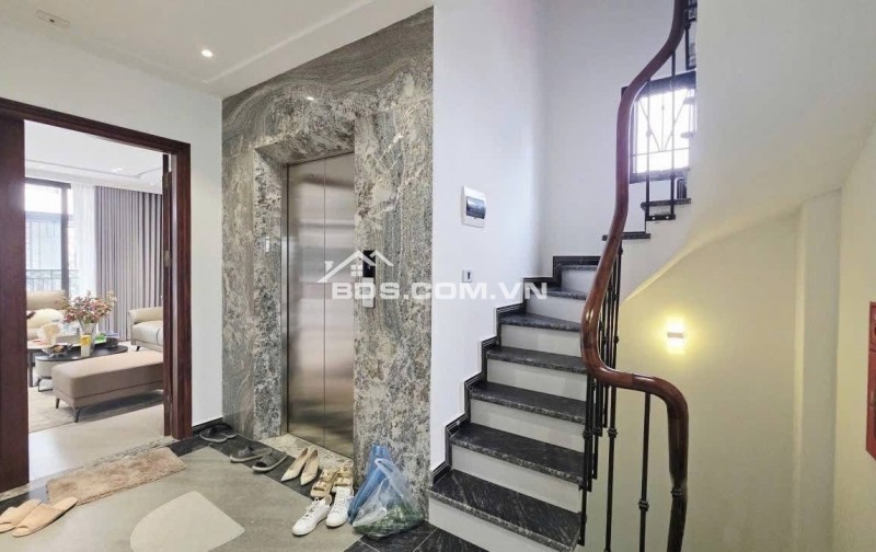 BÁN TOÀ CHDV ĐƯỜNG CẦU GIẤY