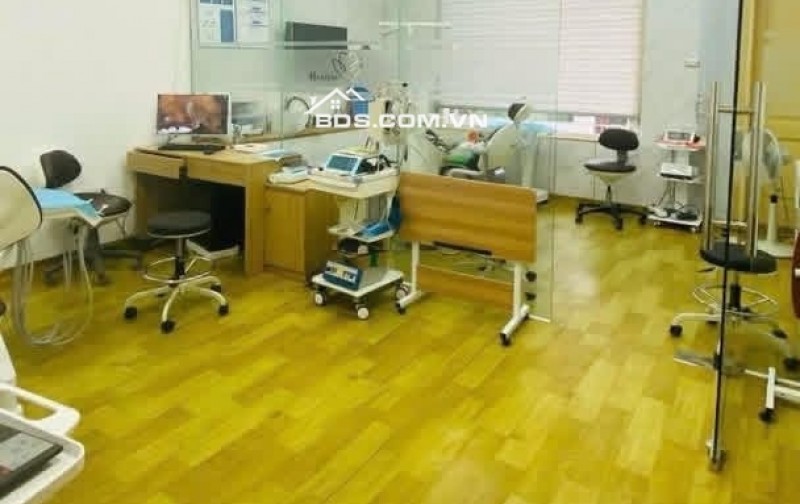 BÁN NHANH TOÀ VĂN PHÒNG KINH DOANH MẶT PHỐ HOÀNG NGÂN