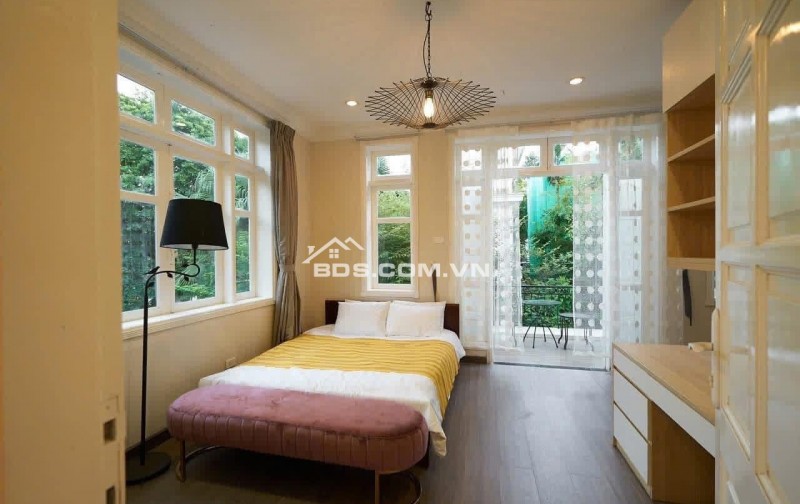 ĐIỂM CHẠM THƯỢNG LƯU - DINH THỰ LÔ GÓC TẠI  KHOẢNG TRỜI TÂY CIPUTRA