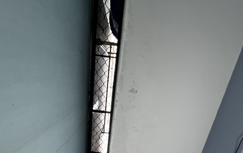 Bán nhà Tân Phú 79m2 , 2 phòng ngủ. 2 vệ sinh . Hẻm xe oto