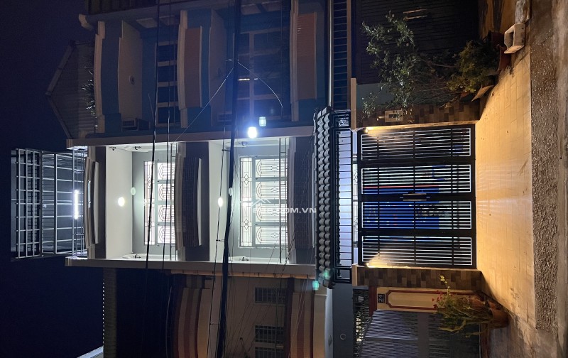 Nhà phố , khu tên lửa . Mặt tiền đường số 5A