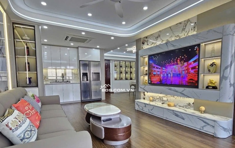 BÁN GẤP ĐỂ VỀ NHÀ MỚI-CHUNG CƯ TRUNG YÊN PLAZZA -TRUNG CỦA TRUNG TÂM-125M2 -SIÊU PHẨM 4 NGỦ-CHỈ 9 ĐỒNG.