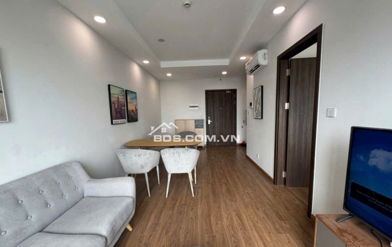 Cho thuê  chung cư ZEN - GAMUDA Hoàng Mai, Hà Nội   Vị trí:The Zen Residence, KĐT Gamuda Gardens, Hoàng Mai, Hà Nội  Diện tích: 54m -74m-98m 1-2-3 ngủ ( Giá 10tr-17tr)  Hướng: ban công Đông Bắc-Tây Nam  Nội thất: cơ bản - Full đồ  Tiện ích : Bể bơi vô cực