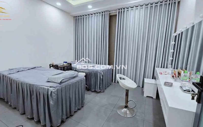 Bán Biệt thự Mặt tiền 276 Trịnh Đình Trọng, 5 tầng, dòng tiền 50tr/th