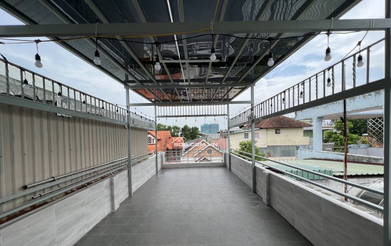 Nhà phố , khu tên lửa . Mặt tiền đường số 5A