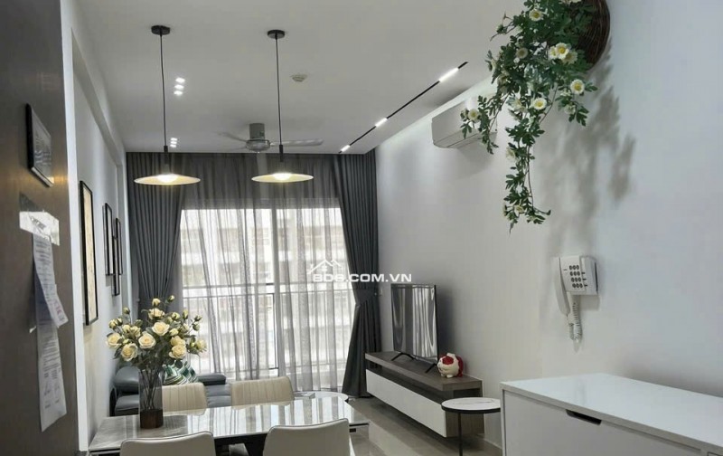 Cho thuê nhanh căn hộ Sky garden 2, PMH, Q7, 2PN nhà mới đẹp, giá chỉ 12 triệu