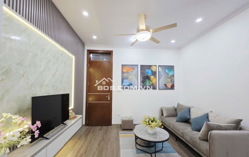 CĂN HỘ CHUNG CƯ NGUYỄN THỊ THẬP TRUNG TÂM CẦU GIẤY 65M2 VỚI 2PN GIÁ 5.3 TỶ