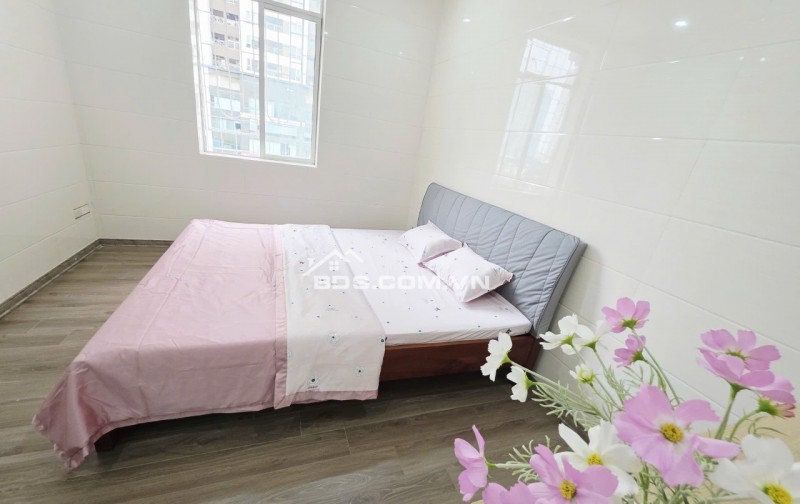 CĂN HỘ CHUNG CƯ NGUYỄN THỊ THẬP TRUNG TÂM CẦU GIẤY 65M2 VỚI 2PN GIÁ 5.3 TỶ